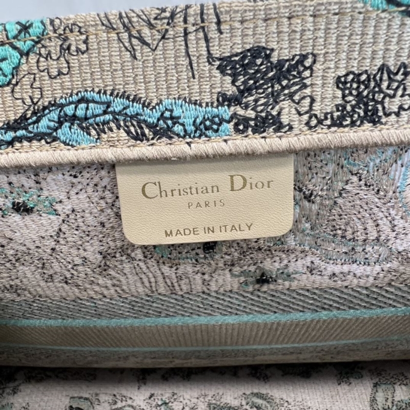 Dior Shopping Bags